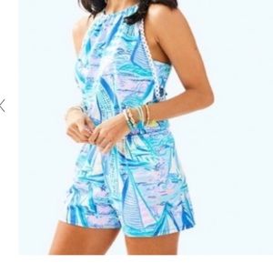NWT size L Gianni Romper